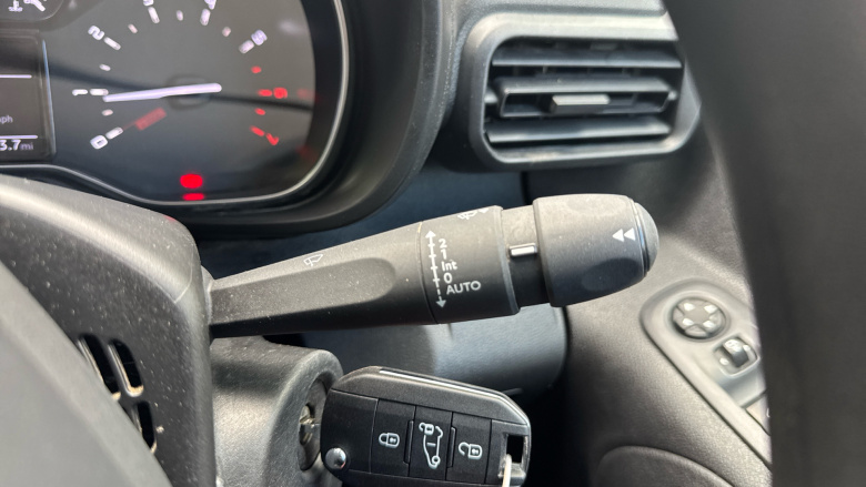 Citroen Berlingo M Diesel 1.5 BlueHDi 1000Kg Driver Pro 100ps [6 Speed]